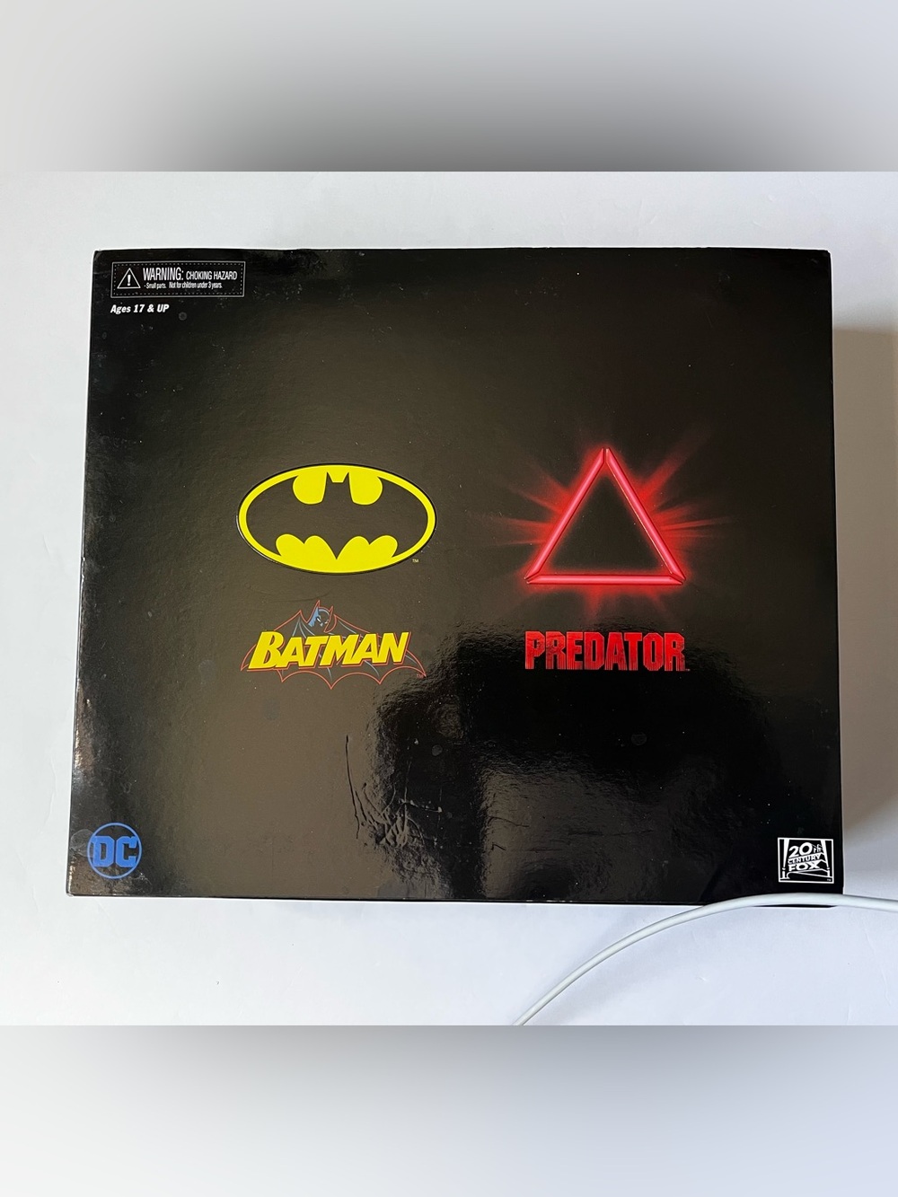 NECA 2019 San Diego Comic-Con Exclusive Batman Vs Predator 2-Pack Figure set